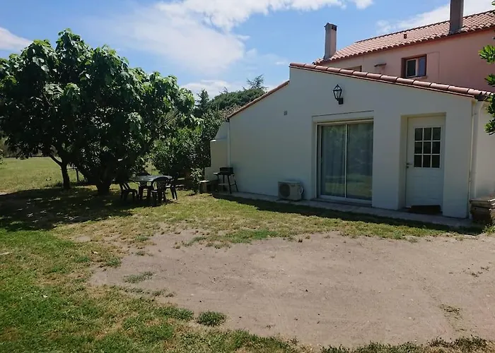 Maison Au Pied Des Pyrenees